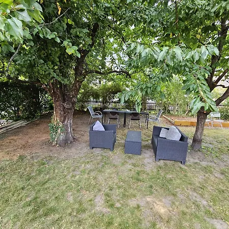Cozy Garden House In Near Chur Felsberg